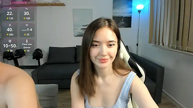 Snapshot of PollyFlame chatting on 01.25.25 PollyFlame online show from 01.25.25