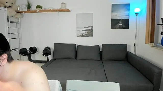 Snapshot of PollyFlame chatting on 02.18.25 PollyFlame online show from 02.18.25