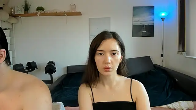 Snapshot of PollyFlame chatting on 03.08.25 PollyFlame online show from 03.08.25