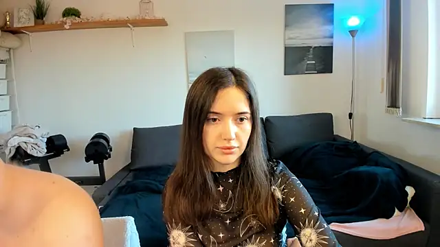 Snapshot of PollyFlame chatting on 03.19.25 PollyFlame online show from 03.19.25