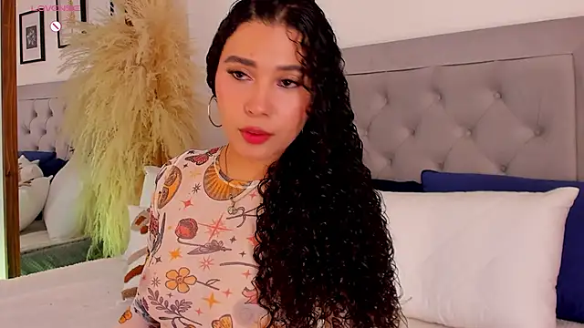 Snapshot of susan_cute198 chatting on 04.18.26 susan cute198 online show from 04.18.26