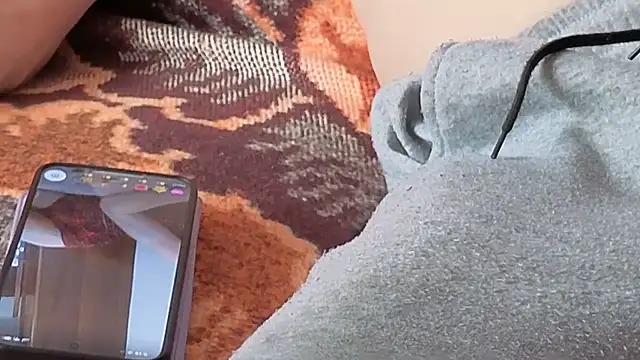 Snapshot of cumloverboyxx69 chatting on 03.21.26 cumloverboyxx69 online show from 03.21.26