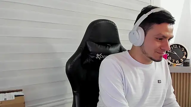 Rick Diesel  online show from 11.04.25