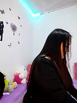 violet moore online show from 01.26.25