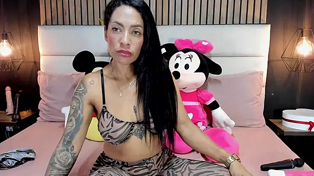 NiicolleMiller online show from 02.24.25