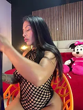 NiicolleMiller online show from 03.12.25