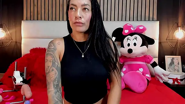 NiicolleMiller online show from 09.29.25