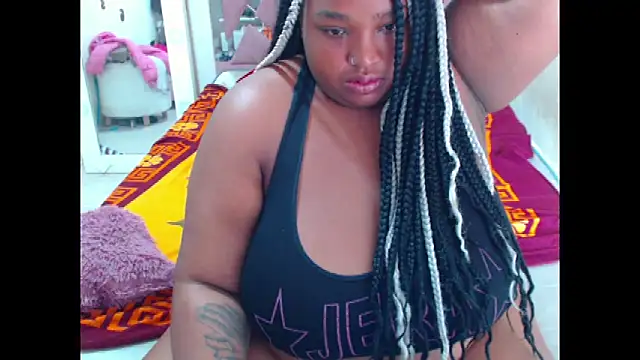 chocolatehot04 online show from 10.10.25