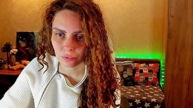 Snapshot of mia_grantes chatting on 12.11.24 mia grantes online show from 12.11.24