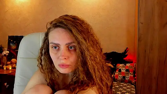 Snapshot of mia_grantes chatting on 12.15.24 mia grantes online show from 12.15.24