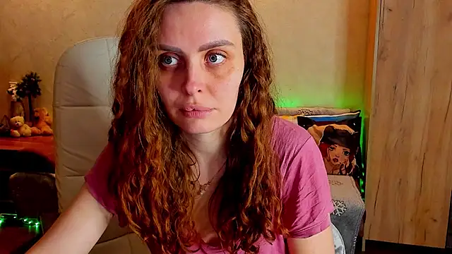 Snapshot of mia_grantes chatting on 02.09.25 mia grantes online show from 02.09.25