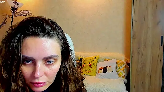 Snapshot of mia_grantes chatting on 10.07.25 mia grantes online show from 10.07.25