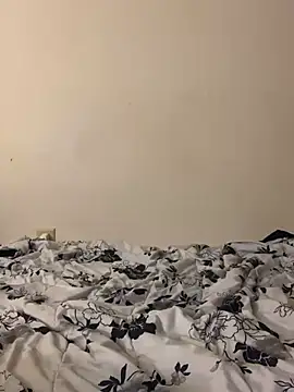 Iceblanca online show from 01.24.25