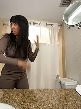 Iceblanca online show from 02.02.25