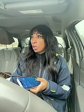 Snapshot of Iceblanca chatting on 02.18.26 Iceblanca online show from 02.18.26