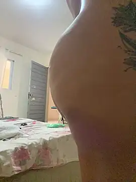 -Marivalda- online show from 11.27.25