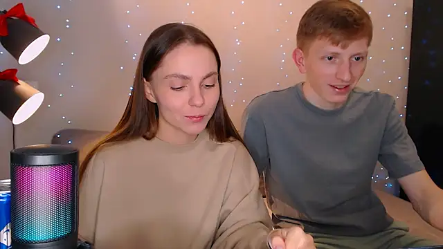 Snapshot of juliaanddima chatting on 01.24.25 juliaanddima online show from 01.24.25
