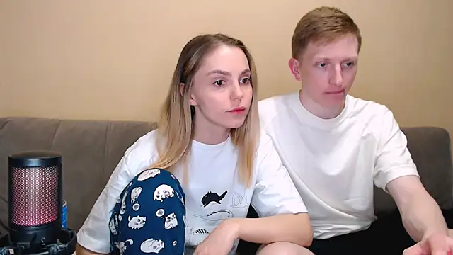 juliaanddima online show from 05.10.26
