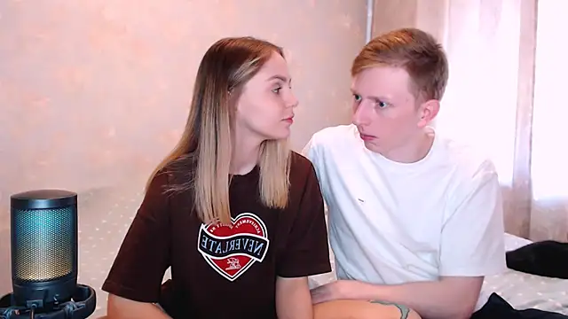 juliaanddima online show from 05.25.26