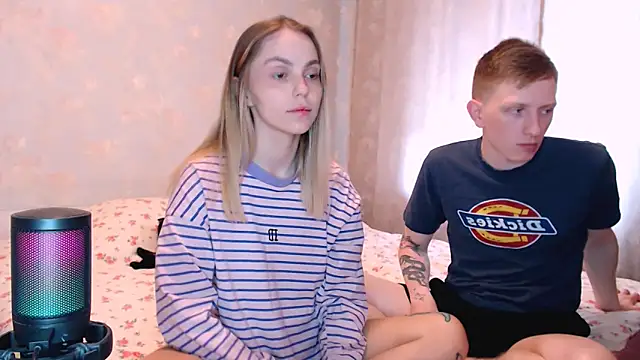 juliaanddima online show from 06.16.26