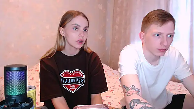juliaanddima online show from 06.19.26