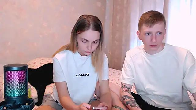 juliaanddima online show from 06.22.26
