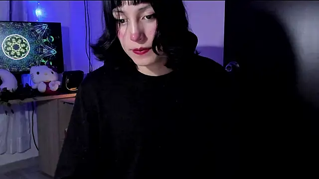 Snapshot of Room312_ chatting on 01.17.25 Room312  online show from 01.17.25