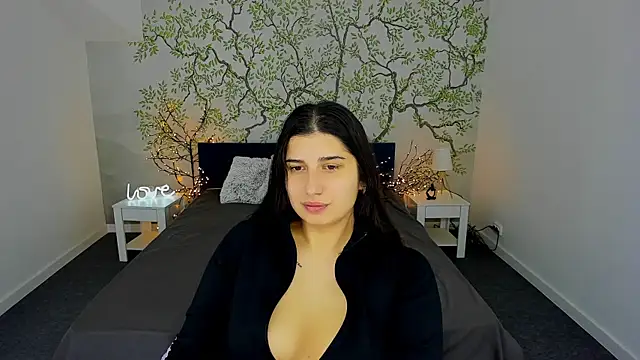 Snapshot of Linda_EX chatting on 01.26.25 Linda EX online show from 01.26.25