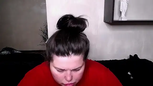 Emily Mo online show from 10.14.25