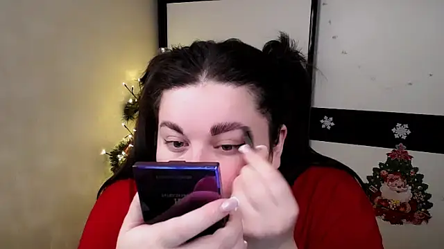 Emily Mo online show from 12.04.25