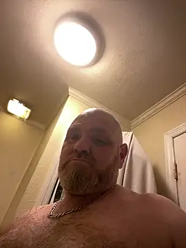 Snapshot of mrscum4u chatting on 02.15.25 mrscum4u online show from 02.15.25