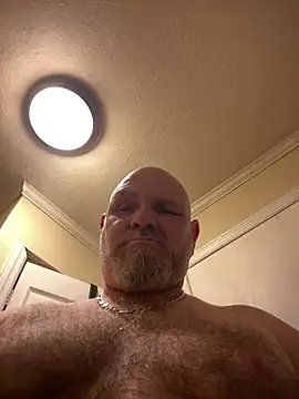 Snapshot of mrscum4u chatting on 03.19.25 mrscum4u online show from 03.19.25