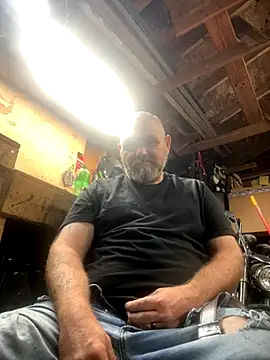 Snapshot of mrscum4u chatting on 09.27.25 mrscum4u online show from 09.27.25