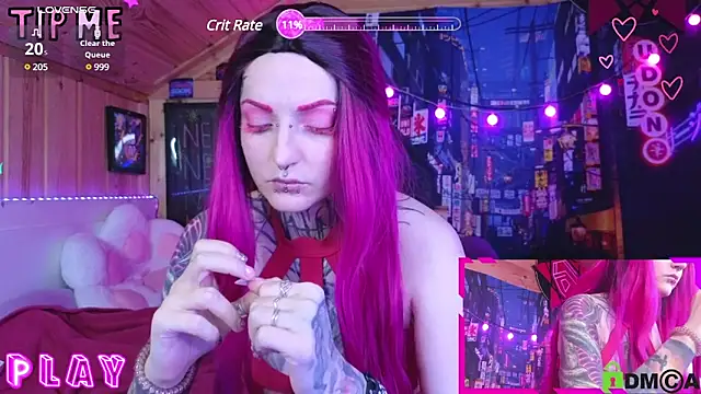Snapshot of NekoCyber chatting on 12.19.24 NekoCyber online show from 12.19.24