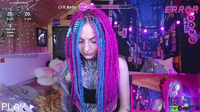 Snapshot of NekoCyber chatting on 09.11.25 NekoCyber online show from 09.11.25