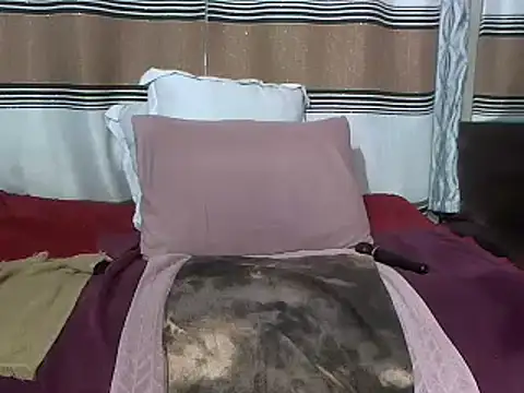 BustyyGoddess online show from 12.23.24