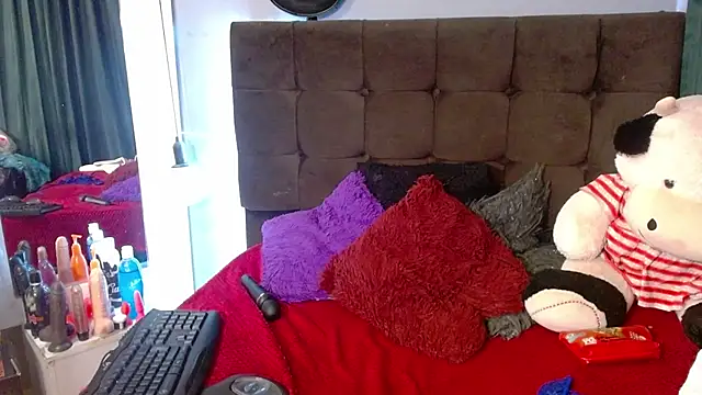 RubyWatson50 online show from 12.02.24