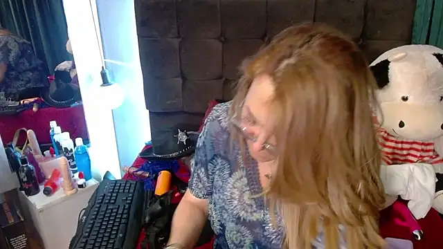 RubyWatson50 online show from 12.05.24