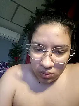 Snapshot of DanelyLopez chatting on 01.09.25 DanelyLopez online show from 01.09.25