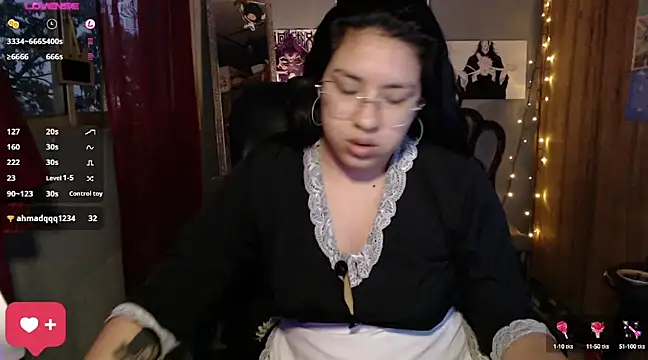 Snapshot of DanelyLopez chatting on 02.17.25 DanelyLopez online show from 02.17.25