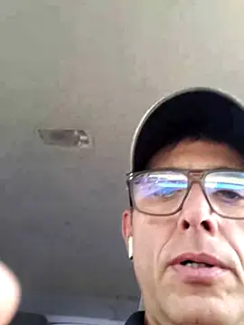 Wil4u24ever online show from 09.23.25