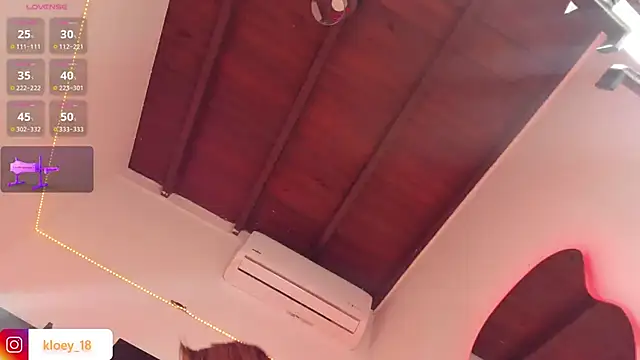kloey hoot online show from 01.05.25