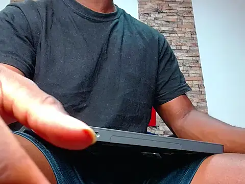 ammy Ger1 online show from 10.18.25