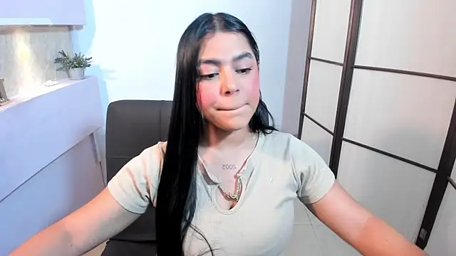LyndaKimm online show from 01.25.25