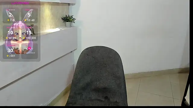 LyndaKimm online show from 02.06.25