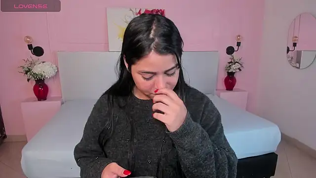 LyndaKimm online show from 03.03.25