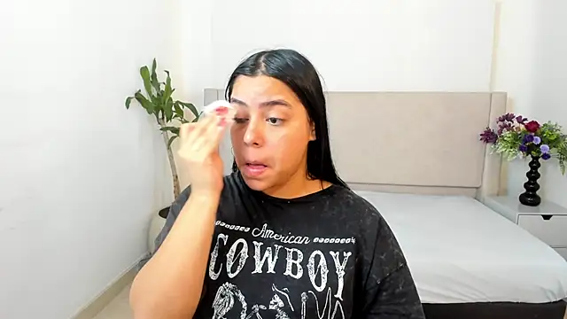 LyndaKimm online show from 03.07.25