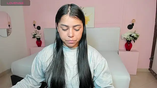 LyndaKimm online show from 03.15.25