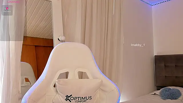 im abby  online show from 02.19.25