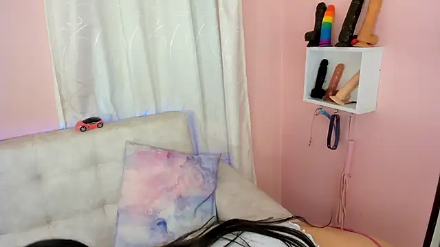 tinysara online show from 01.24.25